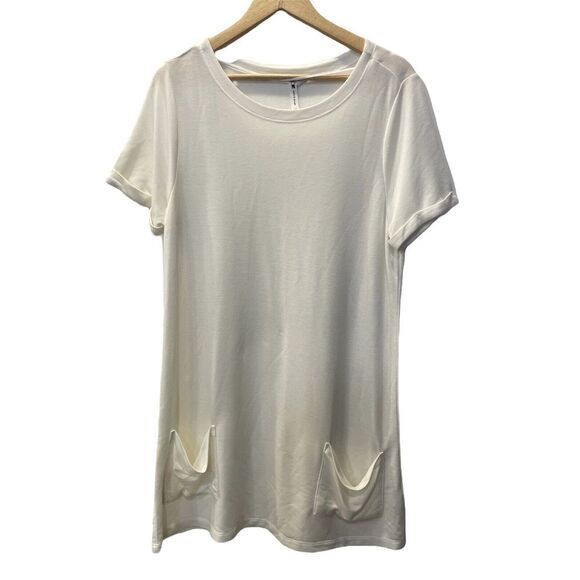Cable & Gauge Tops - Cable & Gauge White Tshirt Dress With‎ pockets Size Large
